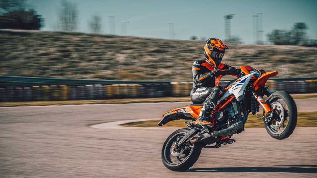 KTM 390 SMC R