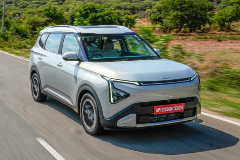 Kia Carens Clavis