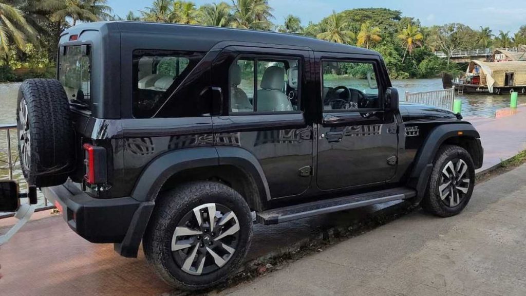 Mahindra Thar Roxx 2025